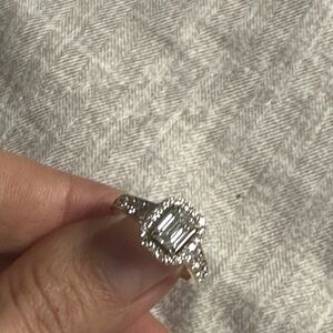 Elegant Silver Women's Ring